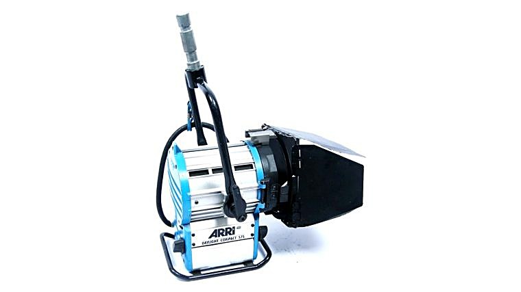 ARRI Daylight compact 575 · Alquiler de equipos audiovisuales en Bogotá, Colombia · ARTTV Pro Rental