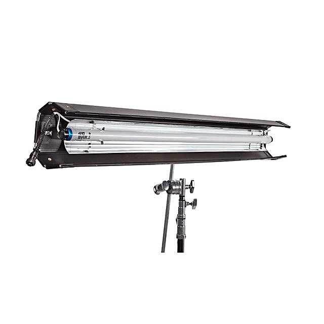 KINO FLO Single Bank 1,20m (4ft) · Alquiler de equipos audiovisuales en Bogotá, Colombia · ARTTV Pro Rental